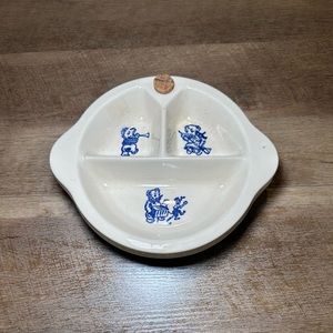*Vintage Baby Plate Ceramic Divided Warming Plate Blue Teddy Bear‎ MINT 8 1/2"